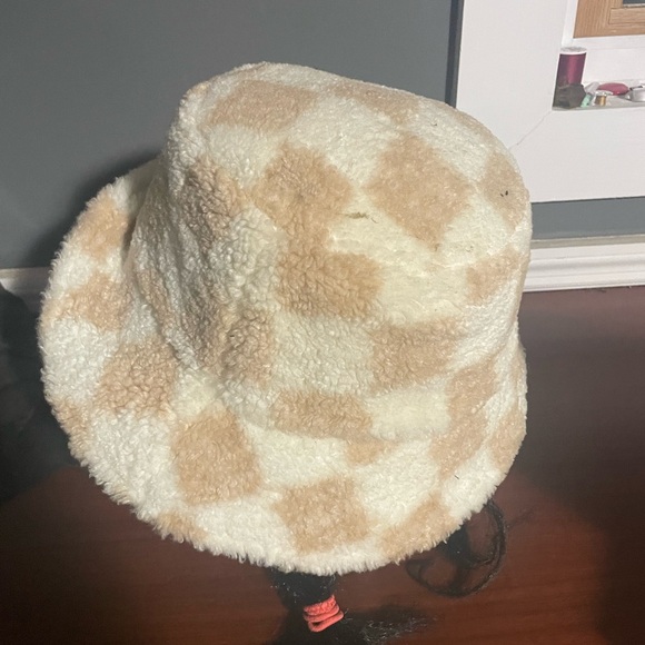 Bucket hat - Picture 2 of 4